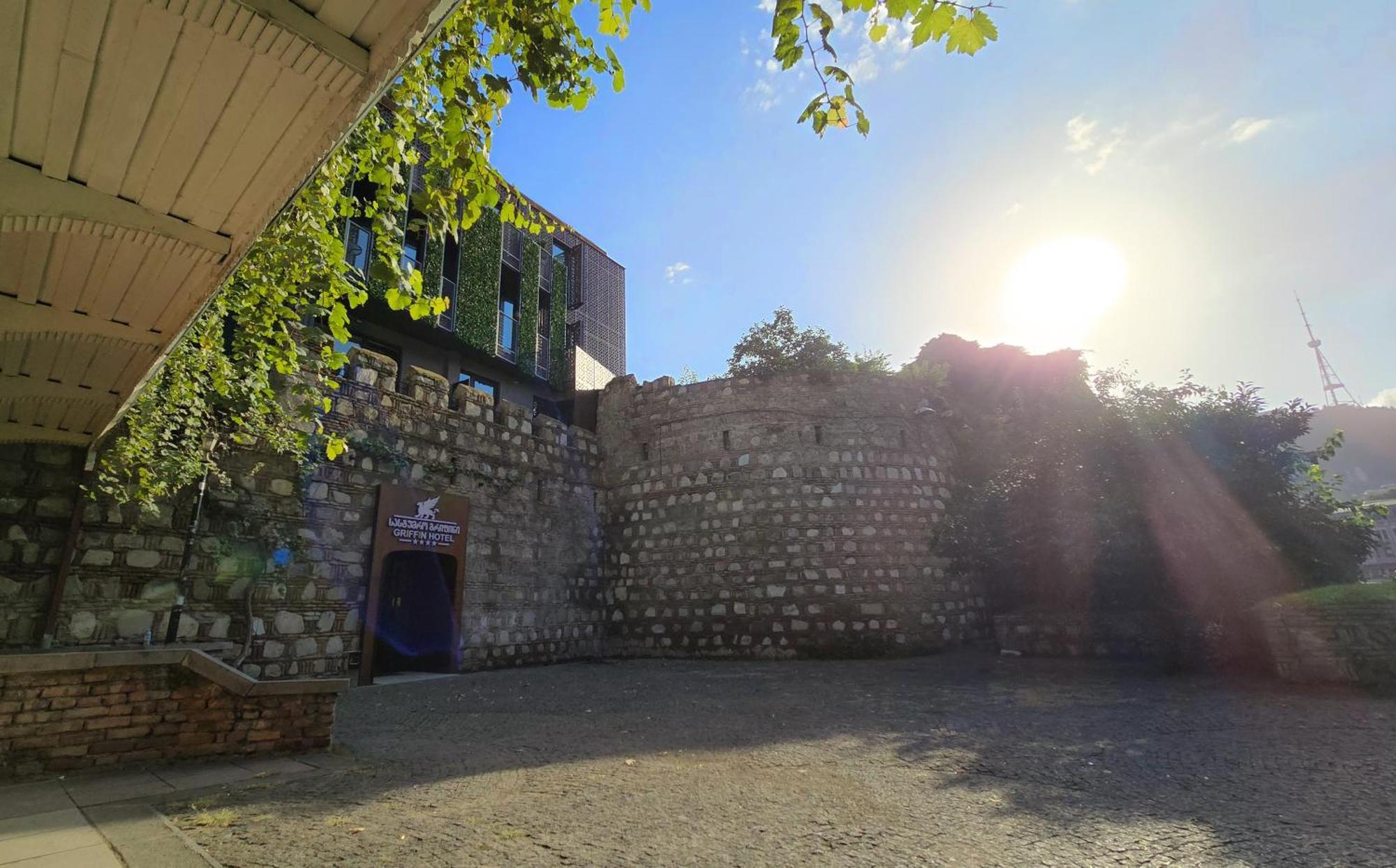 Griffin Hotel Tbilisi Exterior foto